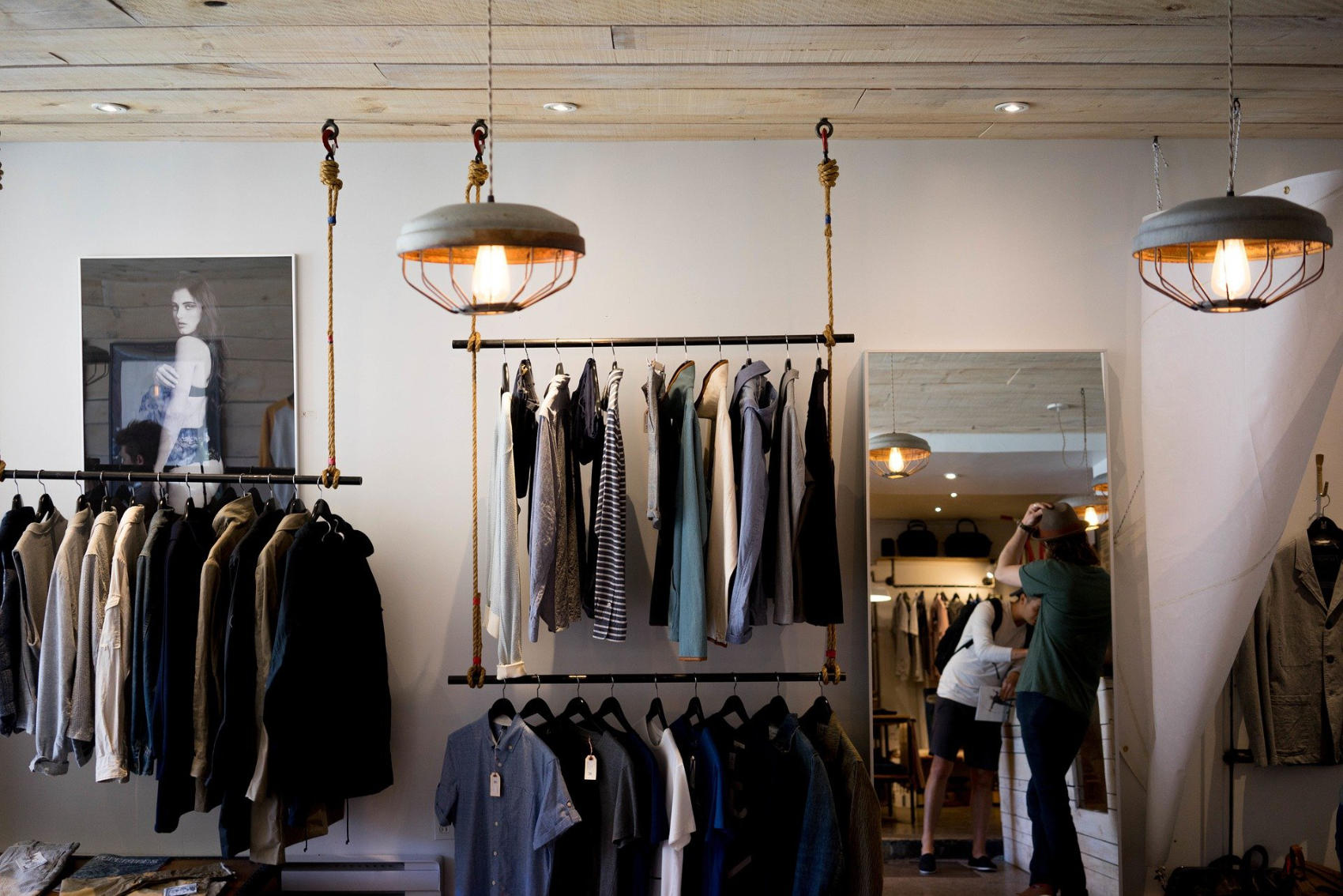 US Consumer Spending Continued to Grow in April